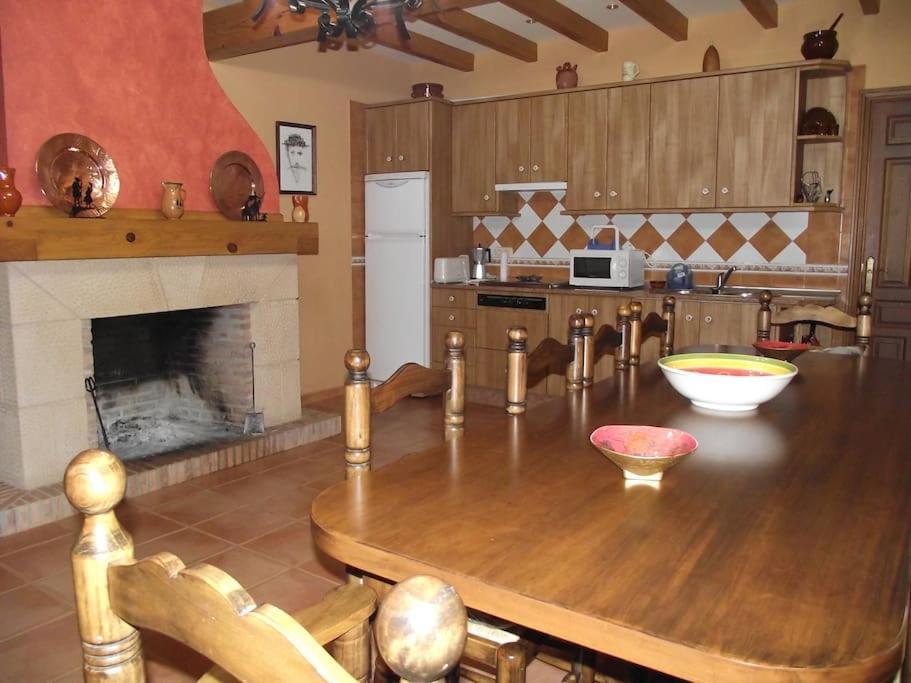 Casa Rural La Teja - Lagunas De Ruidera 오사 데 몬티엘 외부 사진